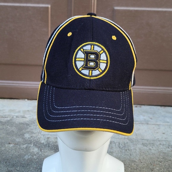 Zephyr Boston Bruins Fitted Hat NHL - Picture 2 of 7